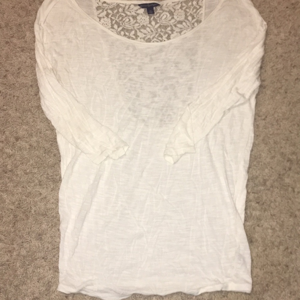 3/4 length sleeve shirt